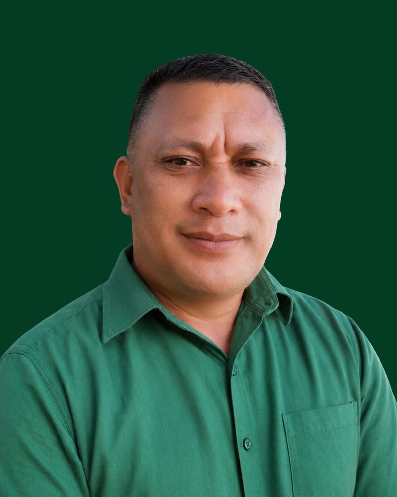Teina Tearii, Cook Islands Party candidate for Oneroa